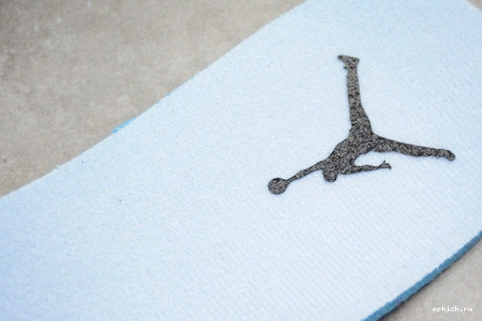 Cheap EP AV8370-100 Seoul Retro AV8370-100 3 Jordan Air 0112